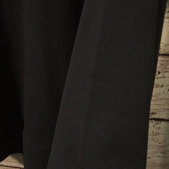 Old Navy Women's Active Pullover - Picture 6 of 8